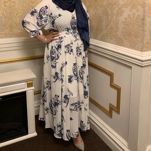 City Chic  Plus Size Chic Dolman Sleeve Dress